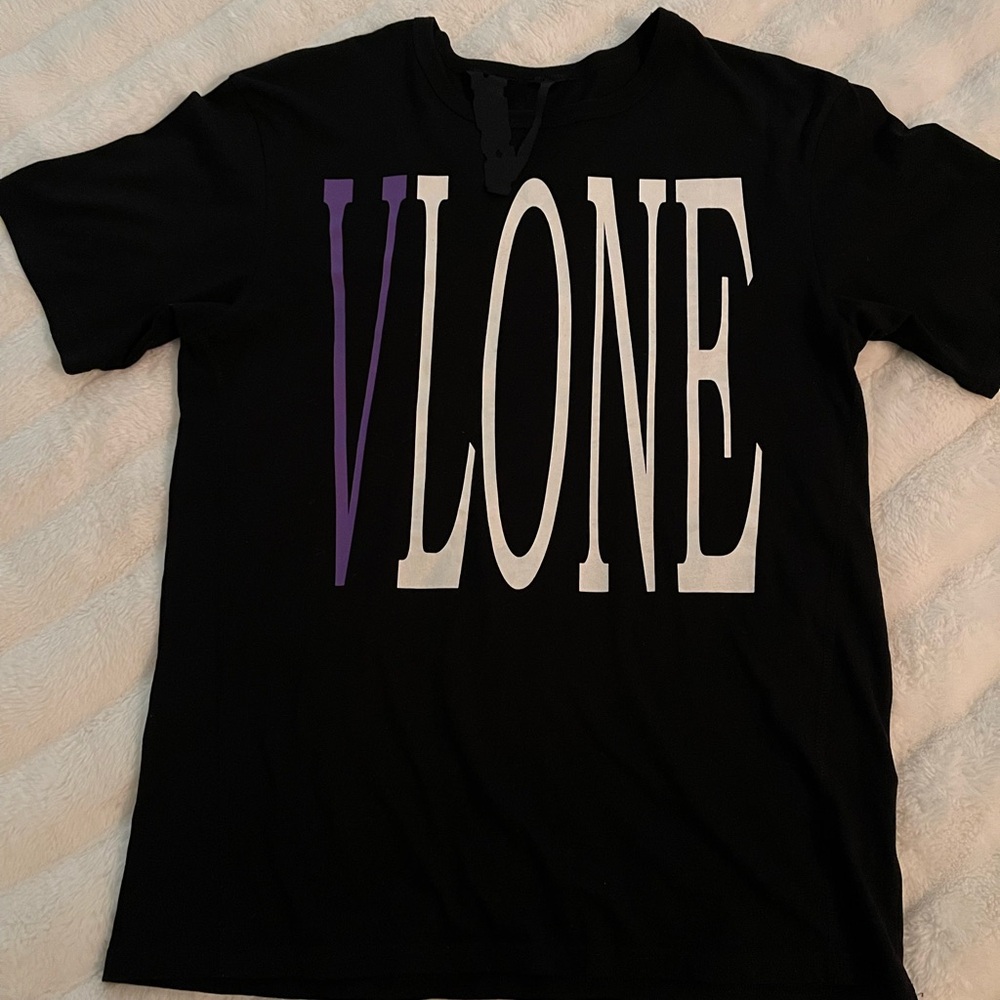 V Lone t-shirt